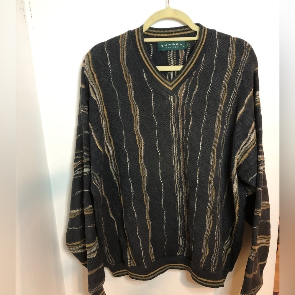 Tundra Men's V-Neck Sweater - Black and Brown